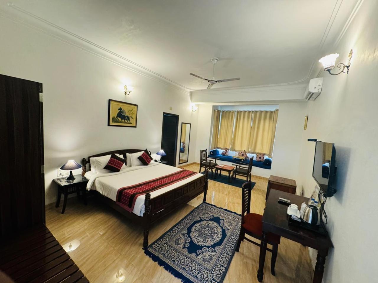 Jag Aravali Resort Udaipur By Naina Staycation - Best For Corporate Events - Family Parties - Mice Exteriör bild